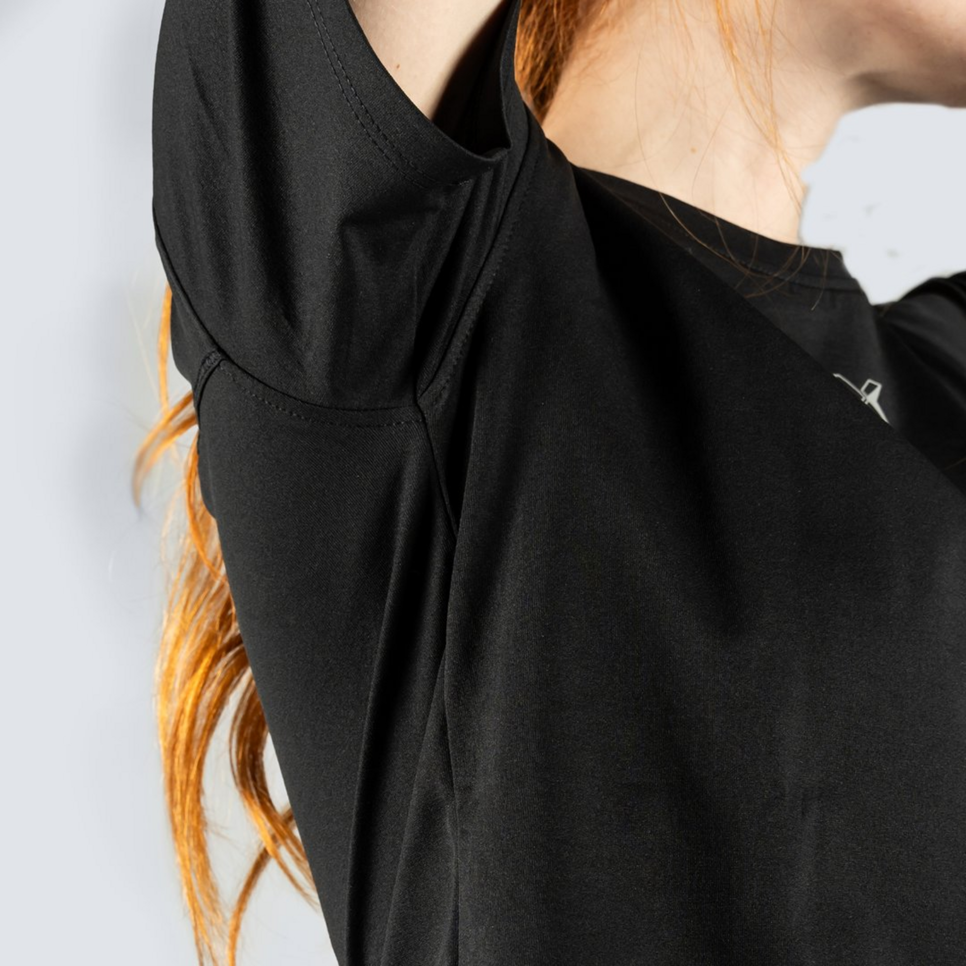 PICSIL SPORT, Women&rsquo;s Tech Move Crop Top