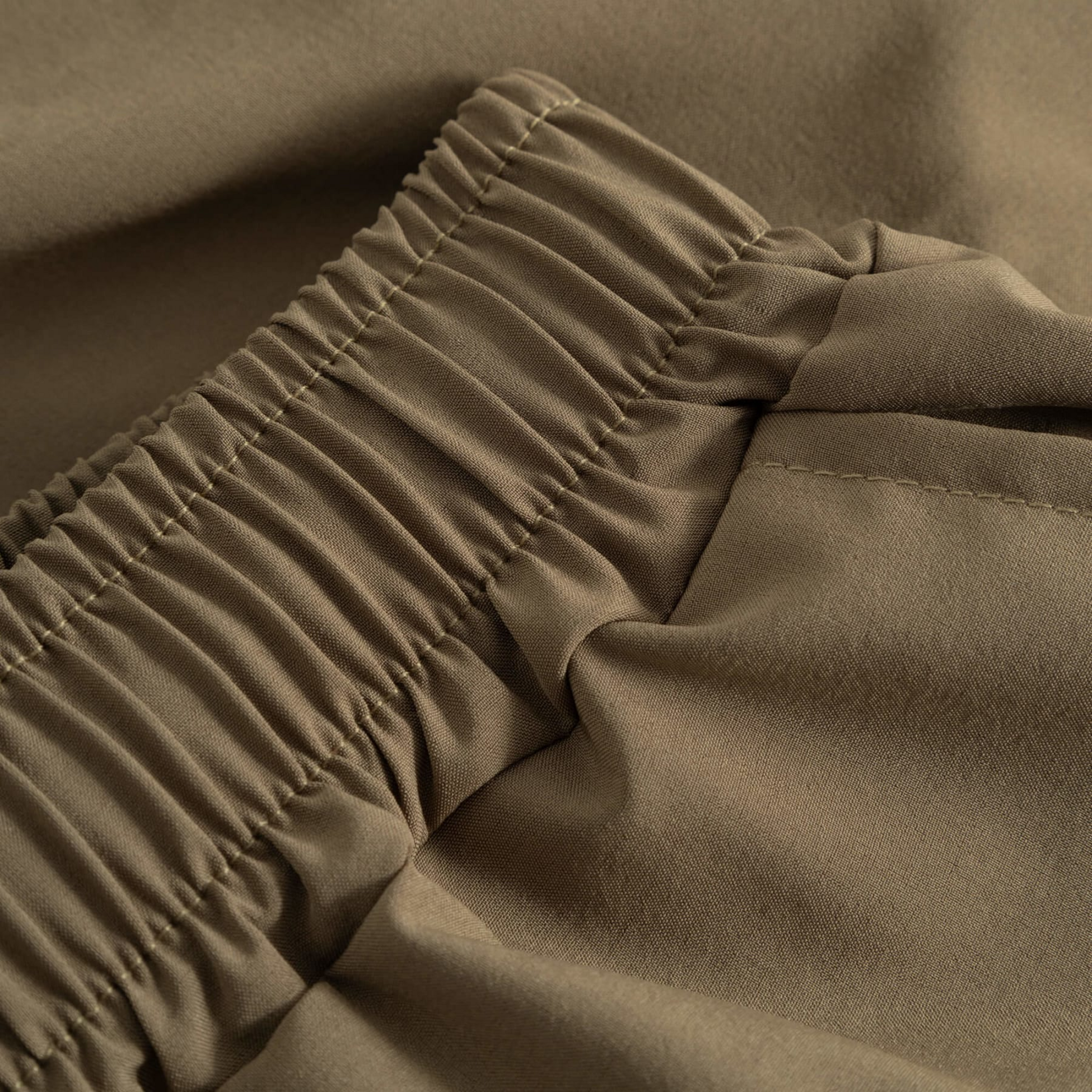 CUERA, Womens Active Globe Shorts