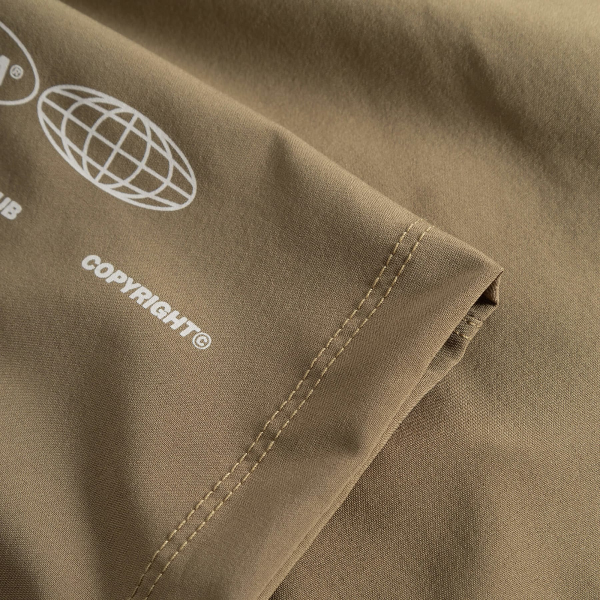 CUERA, Womens Active Globe Shorts