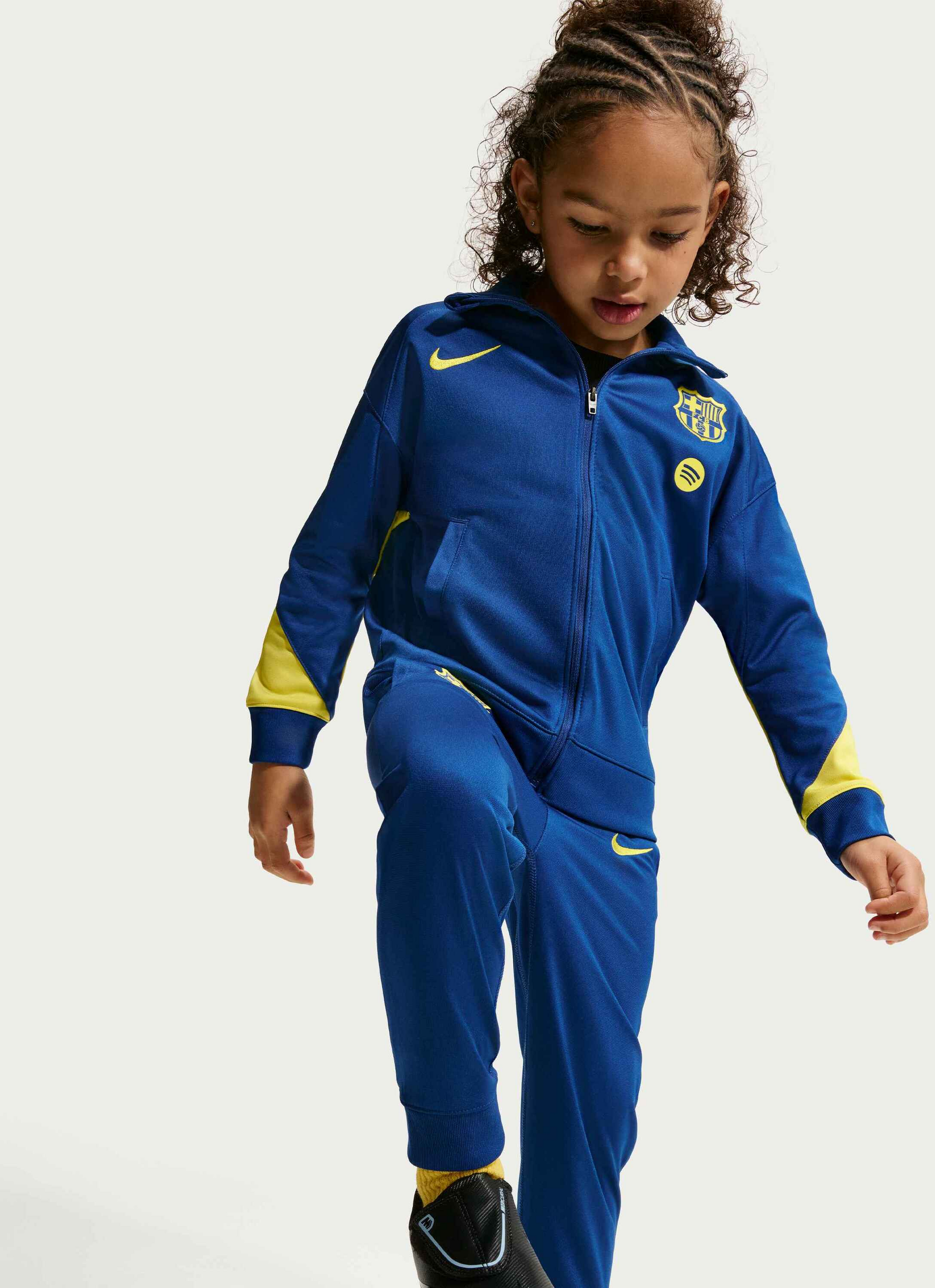 NIKE, Younger Kids' Dri-fit Football Knit Tracksuit F.c. Barcelona Strike Fourth