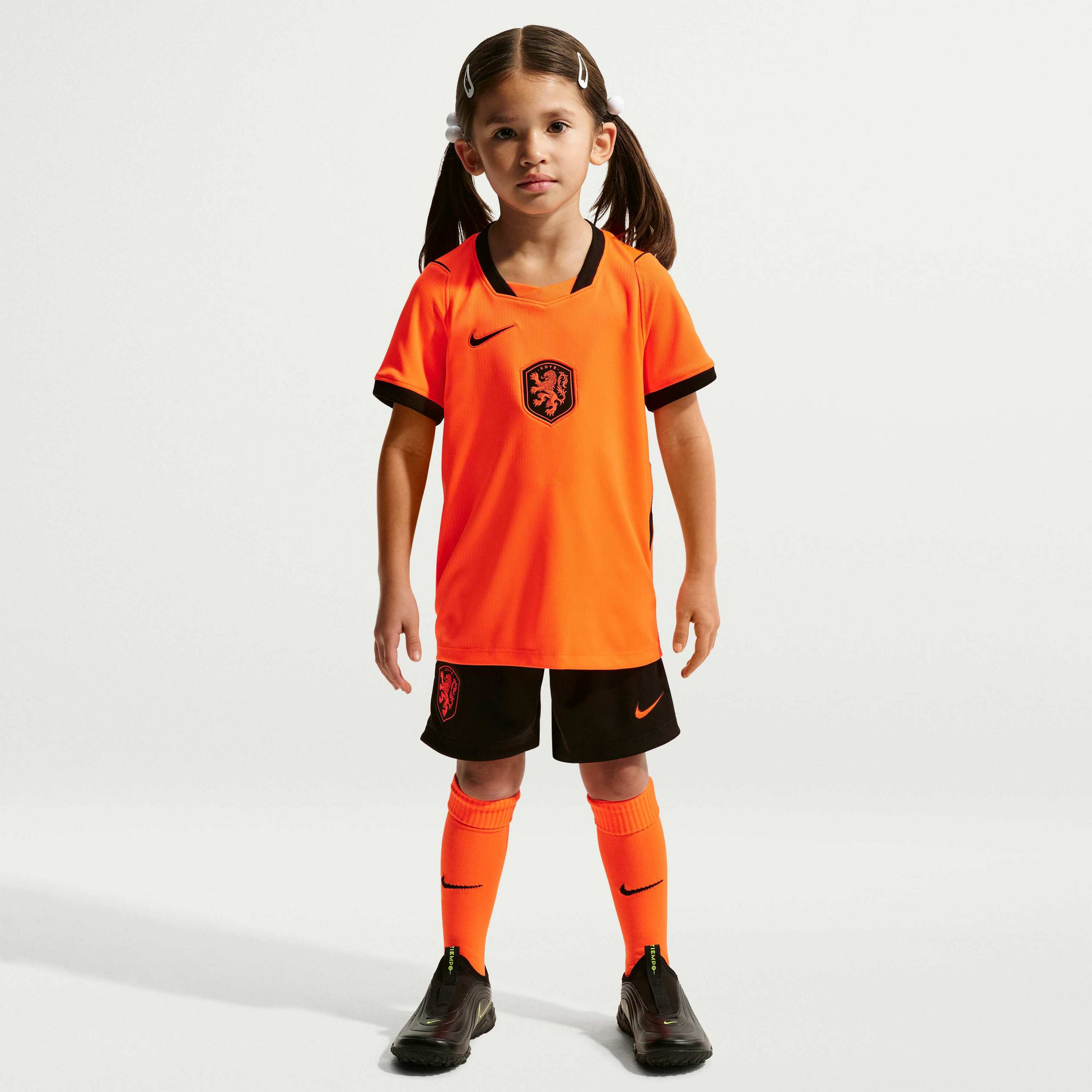 NIKE, Younger Kids' Football Replica 3-piece Kit Netherlands 2026 Stadium Home