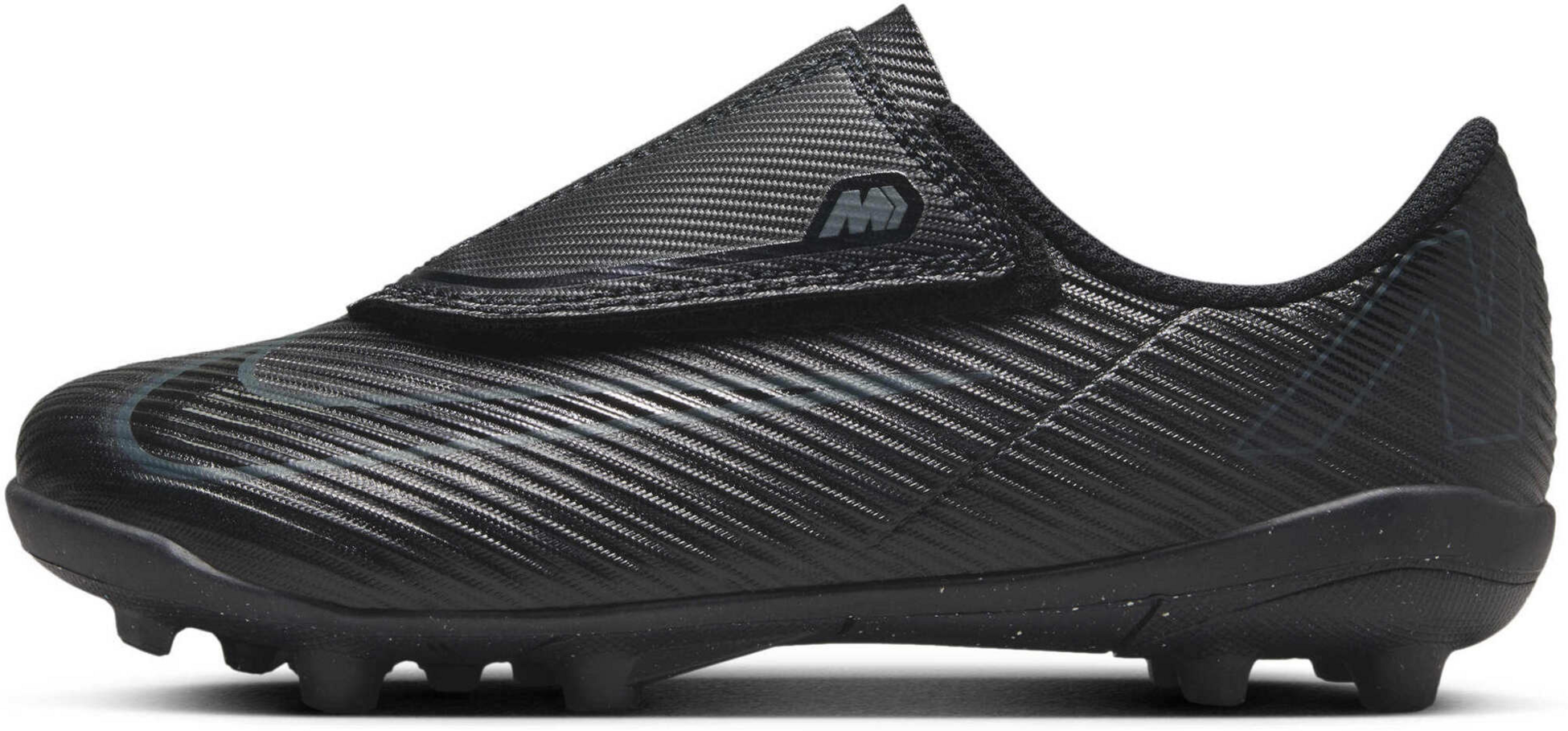 NIKE, Younger Kids' Mg Low-top Football Boot Jr. Mercurial Vapor 16 Club