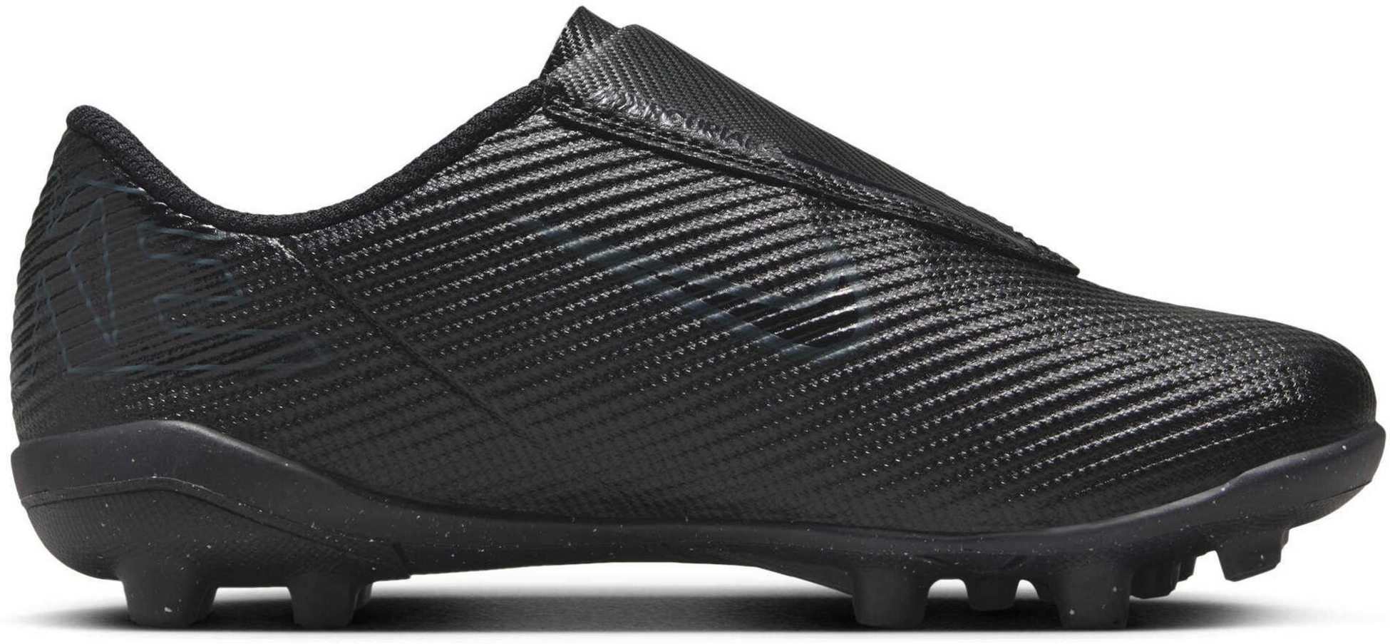 NIKE, Younger Kids' Mg Low-top Football Boot Jr. Mercurial Vapor 16 Club