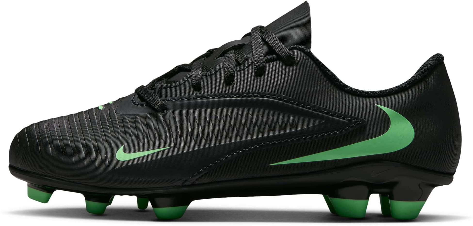 NIKE, Younger Kids' Multi-ground Football Boot Jr. Phantom 6 Low Club