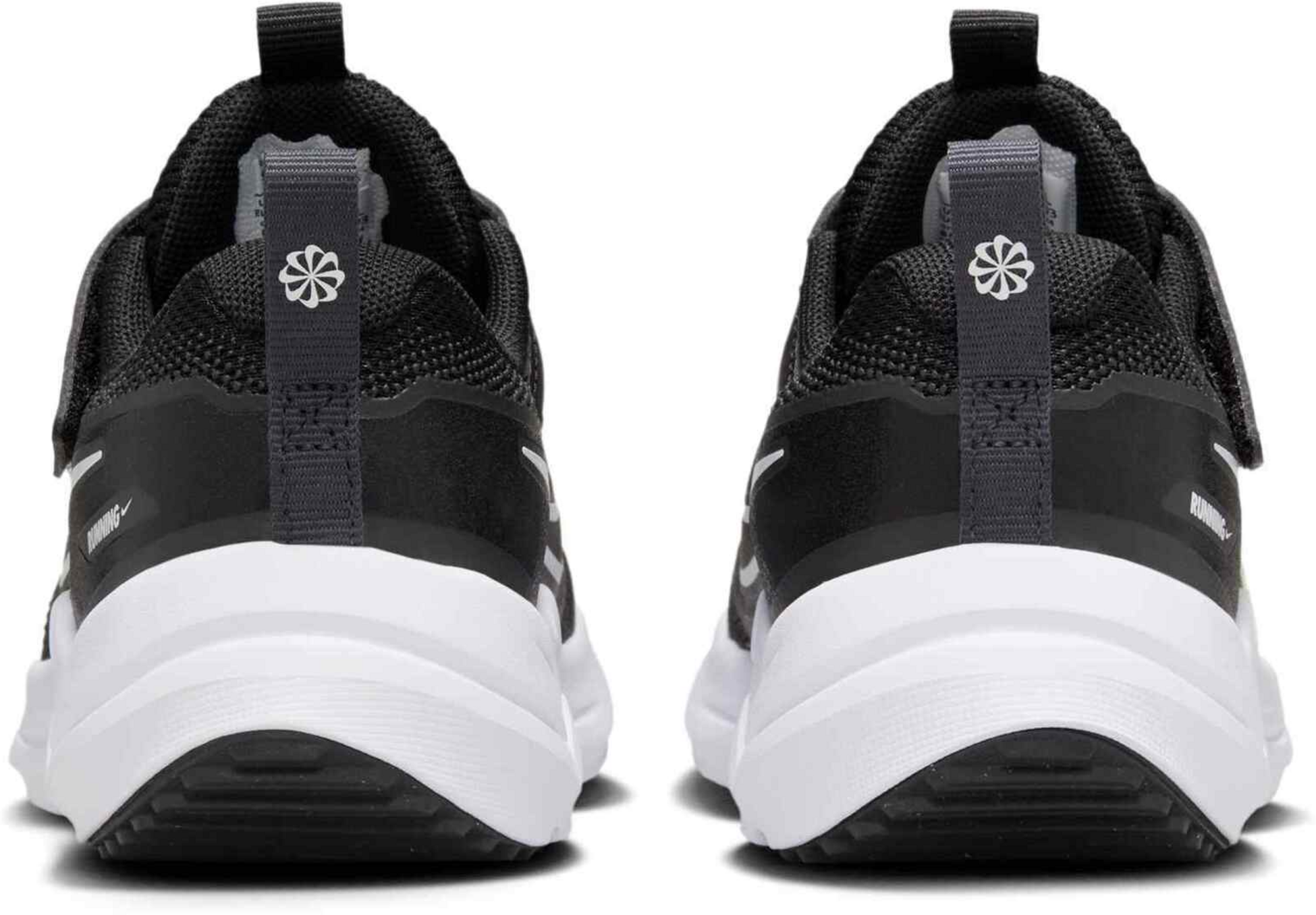 NIKE, Younger Kids' Shoes Cosmic Runner