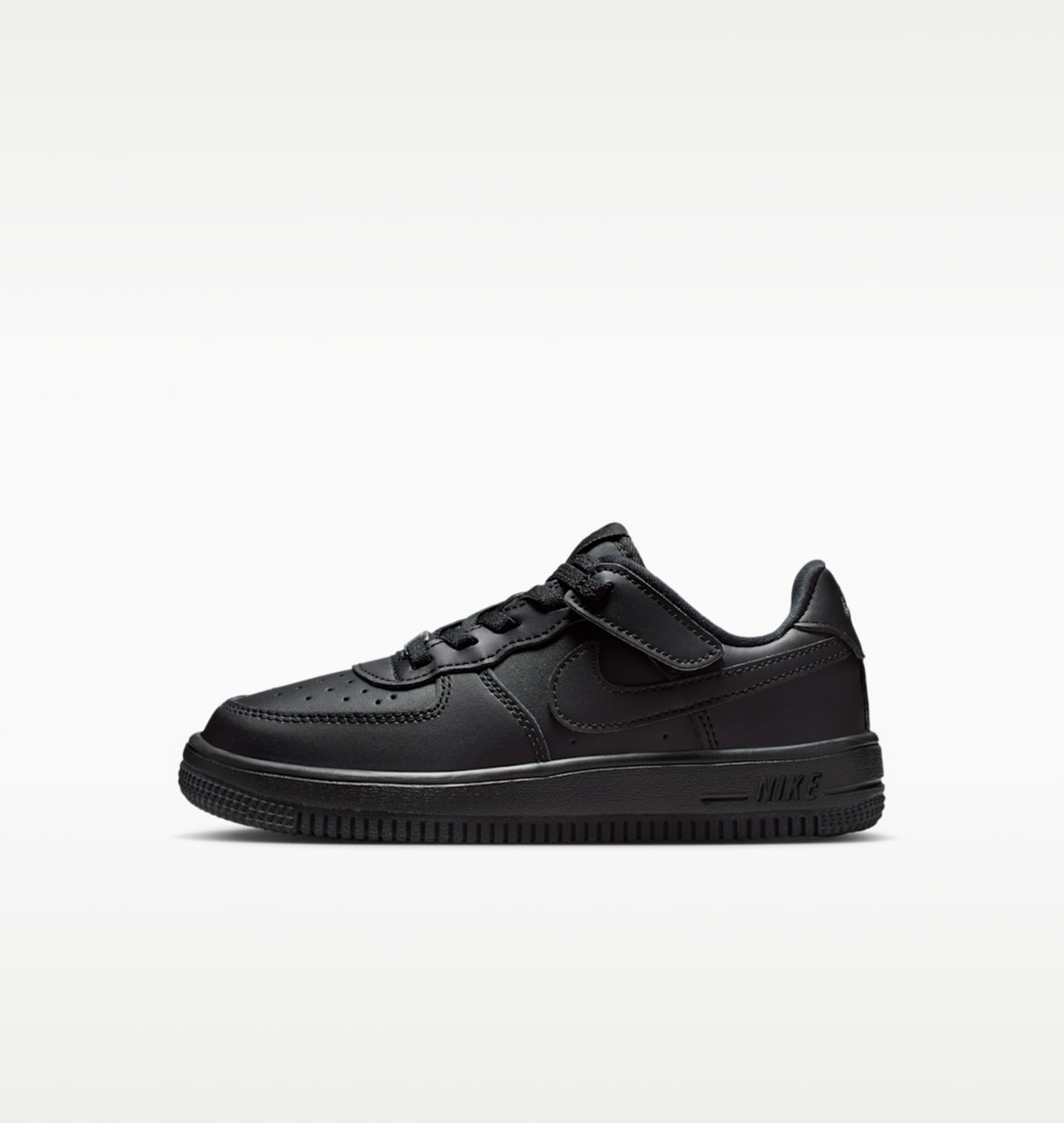 NIKE, Younger Kids' Shoes Force 1 Low Easyon