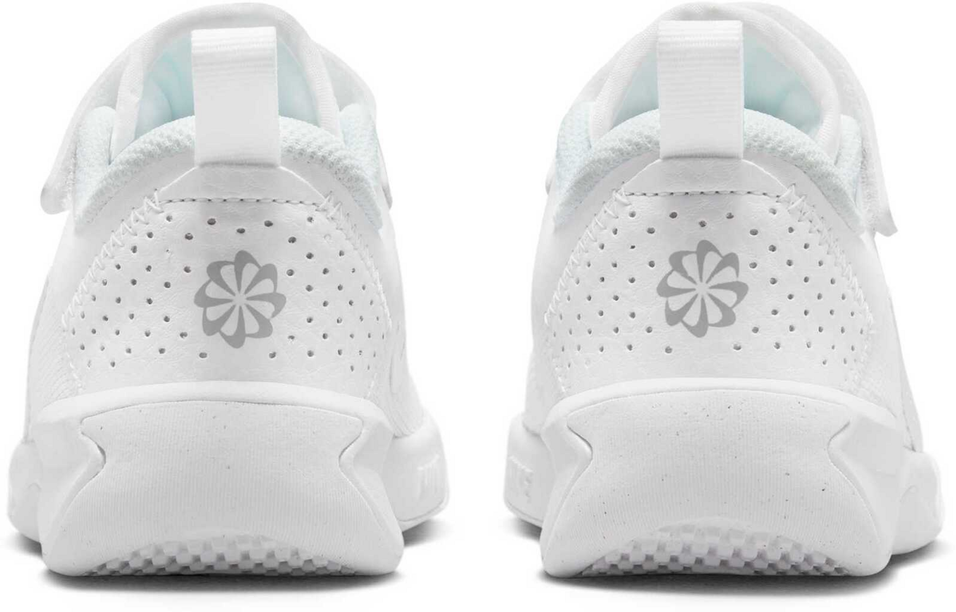 NIKE, Younger Kids' Shoes Omni Multi-court