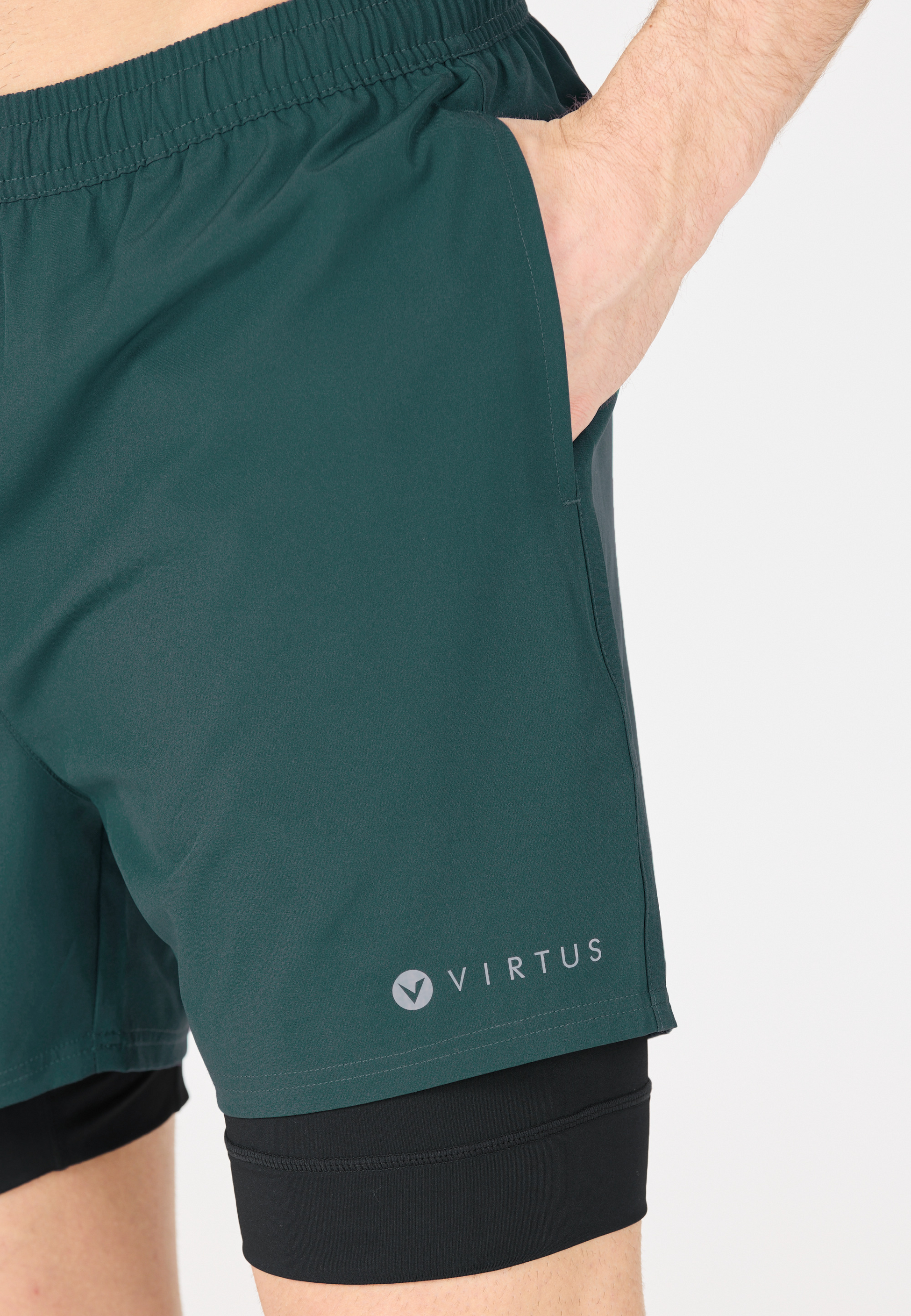 VIRTUS, Zayne Shorts