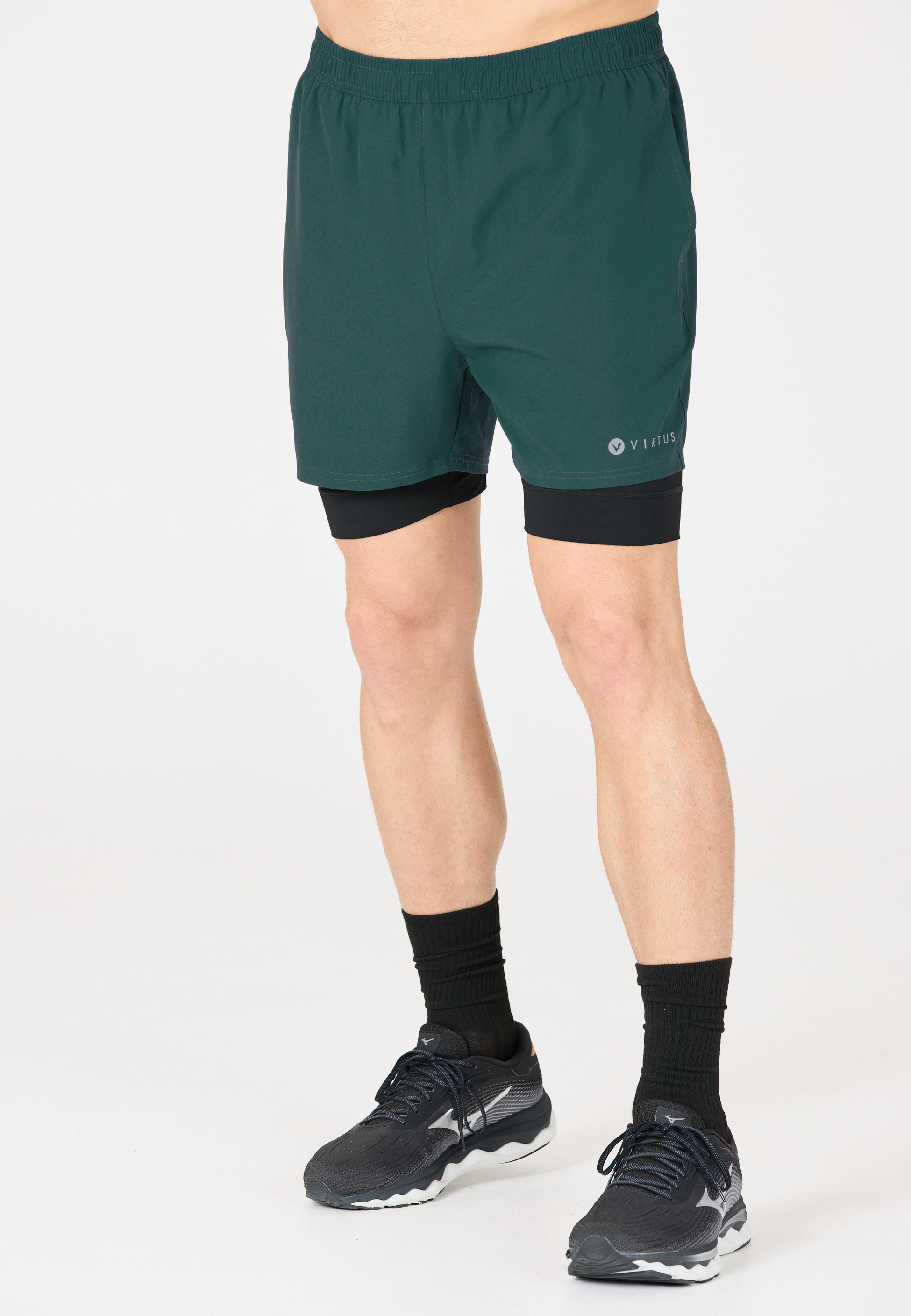 VIRTUS, Zayne Shorts
