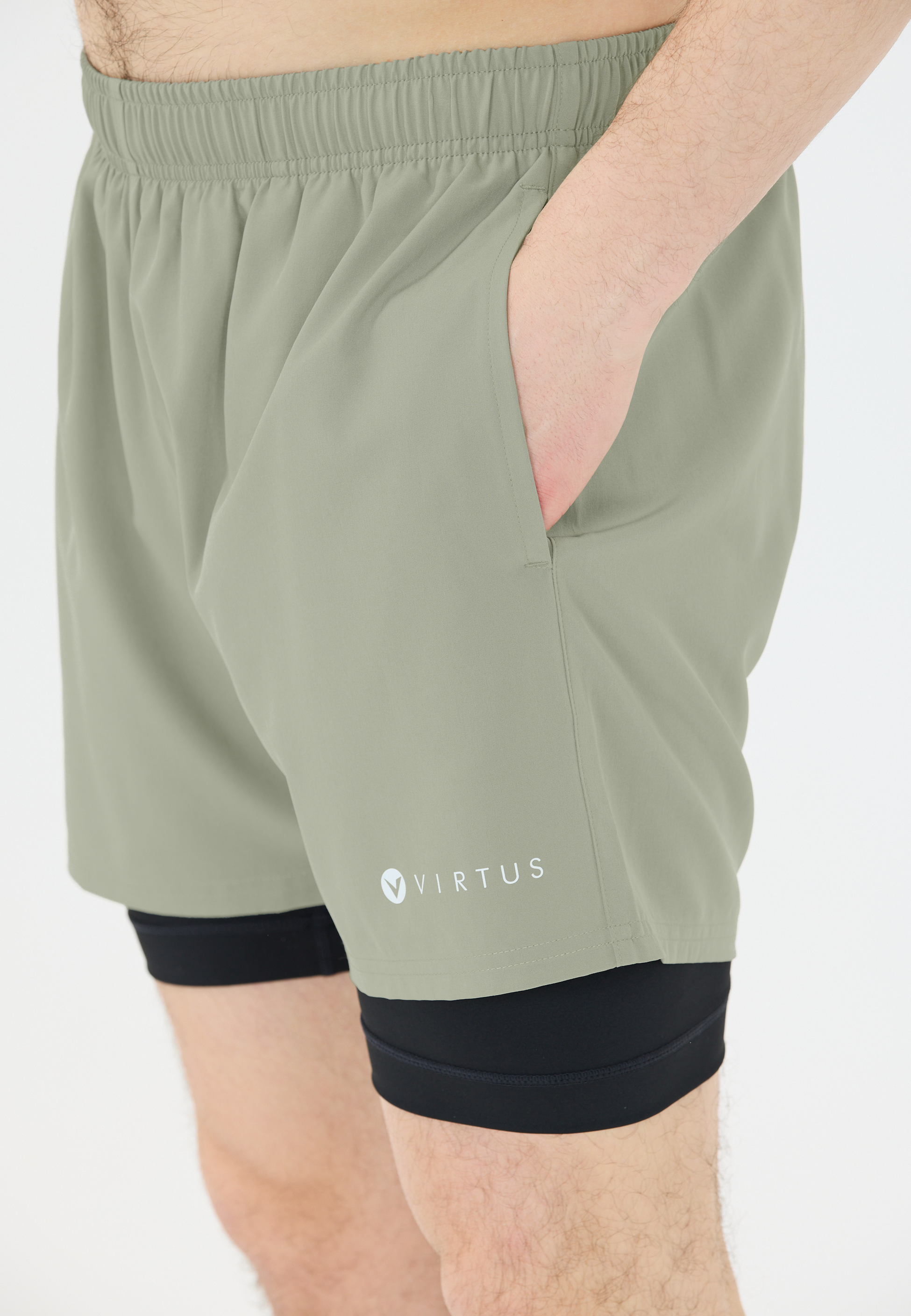VIRTUS, Zayne Shorts