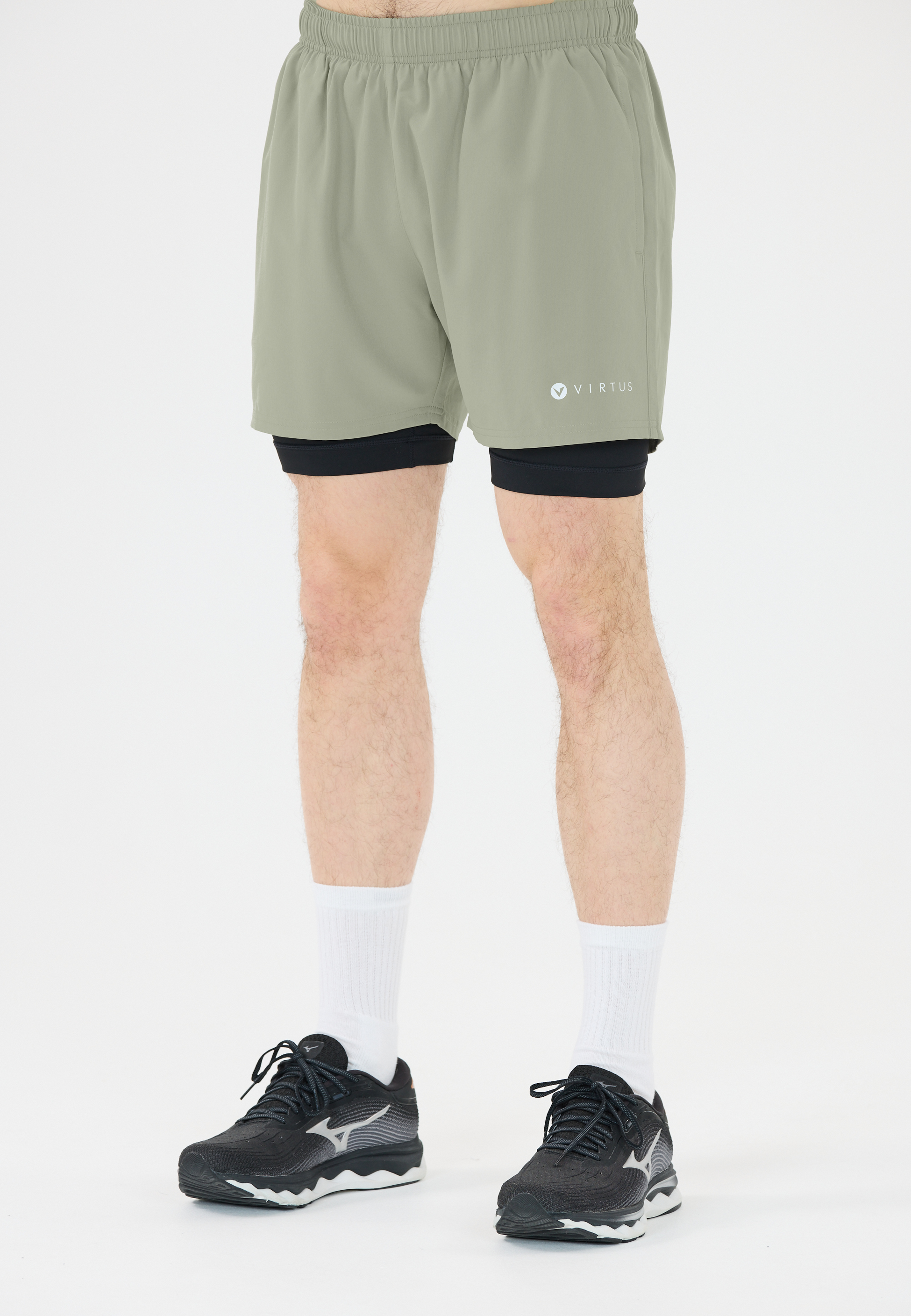 VIRTUS, Zayne Shorts
