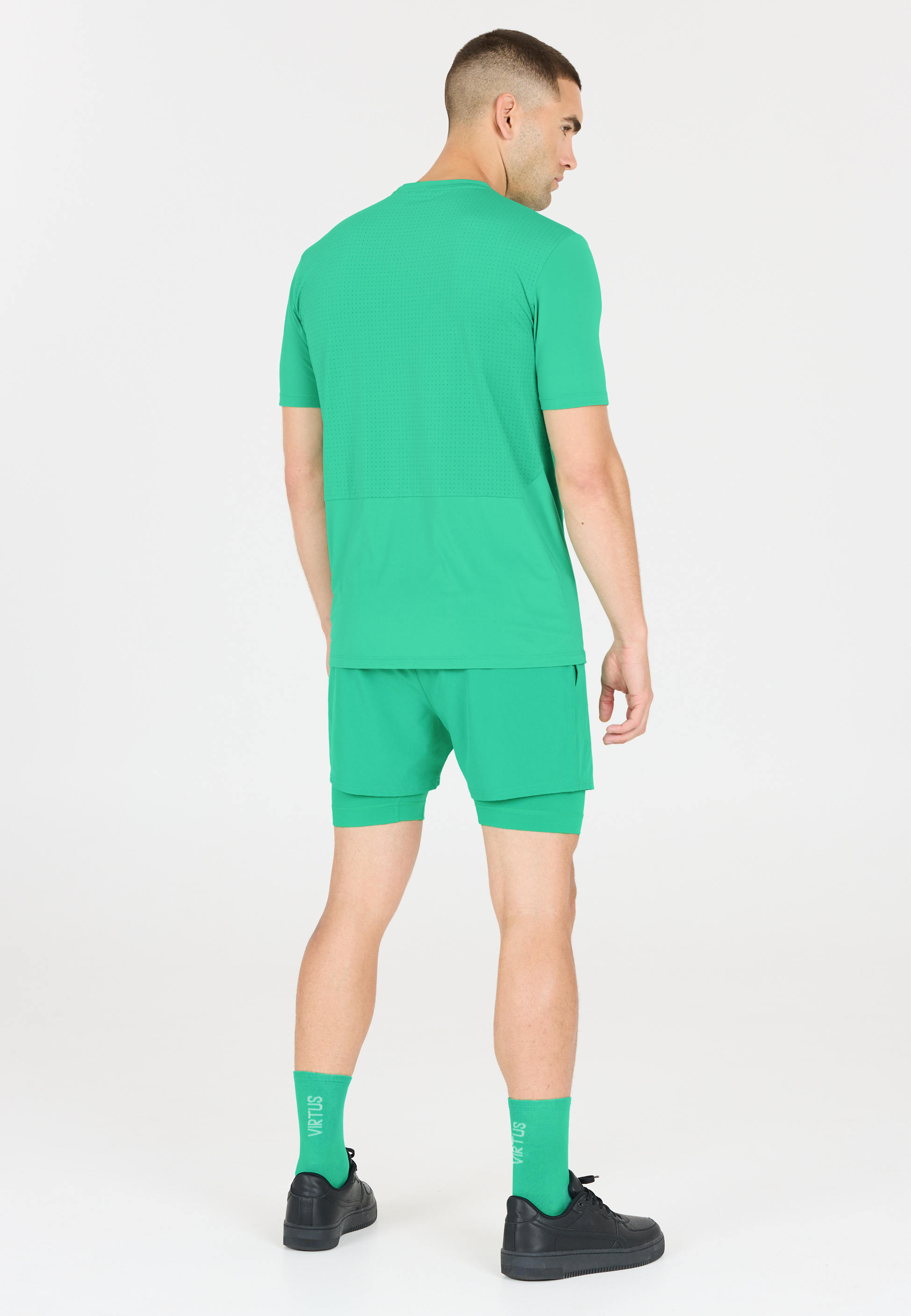 VIRTUS, Zayne Shorts