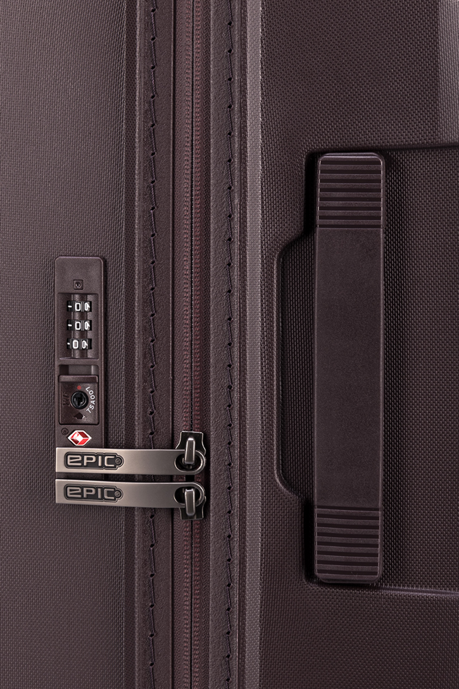 EPIC, Zeleste Re: Process Resväska 66 cm